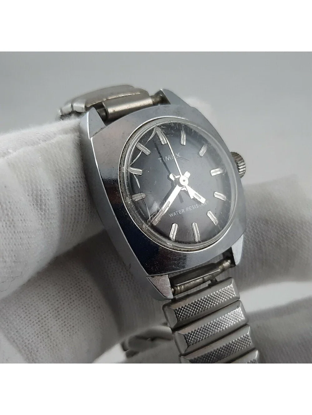 Vintage Timex Mechanical Watch Women Water Resistant For Parts Or Repair